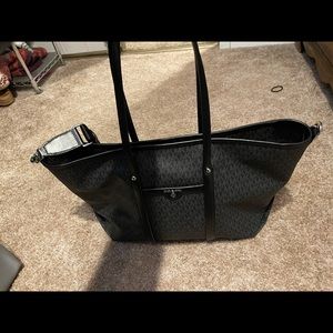 Michael Kors Beck Tote